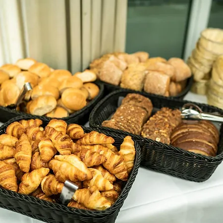 Daire Luxury / 2-raum-apartment An Der Frauenkirche *