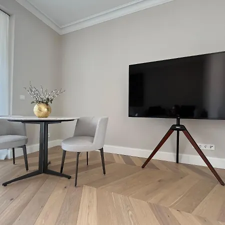 Luxury / 2-raum-apartment An Der Frauenkirche * Drezno