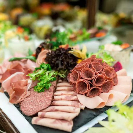 Luxury / 2-raum-apartment An Der Frauenkirche *